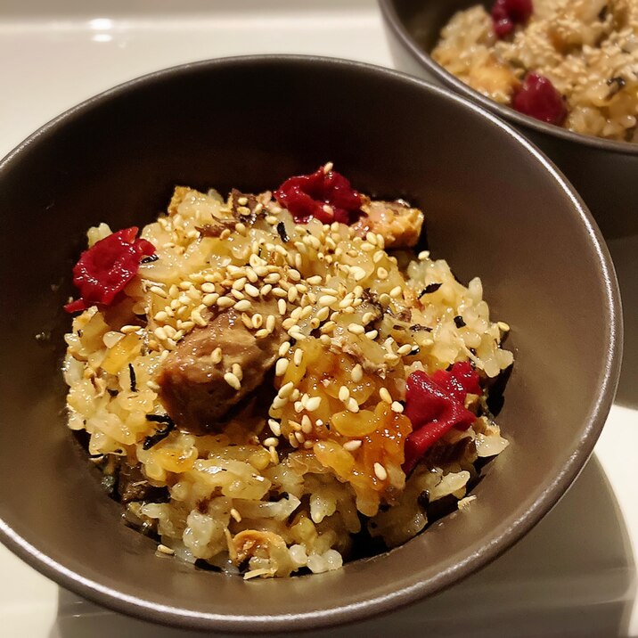 簡単!もち米を使ったサバ缶の炊き込みご飯